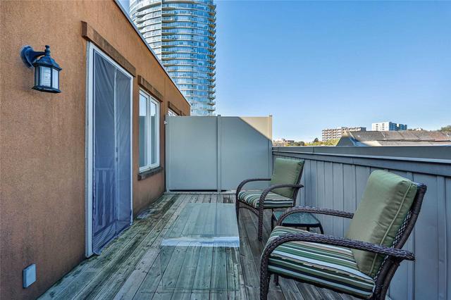 th 22 - 93 The Queensway, Townhouse with 2 bedrooms, 2 bathrooms and 1 parking in Toronto ON | Image 25