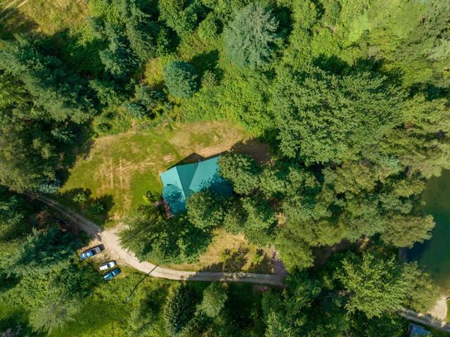 3150 Hanna Creek Road, House detached with 2 bedrooms, 2 bathrooms and null parking in Kootenay Boundary B BC | Image 76