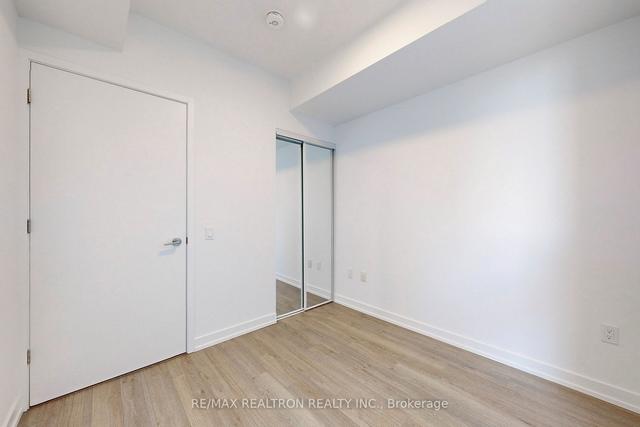 606 - 39 Roehampton Ave, Condo with 2 bedrooms, 2 bathrooms and 0 parking in Toronto ON | Image 11