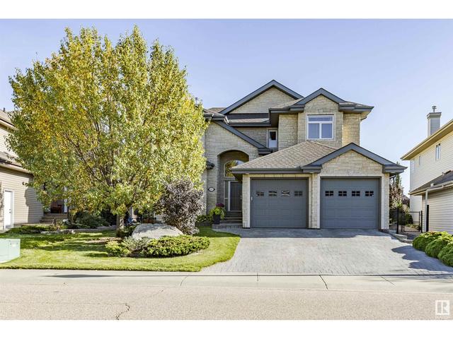 215 Galland Cl Nw, House detached with 4 bedrooms, 3 bathrooms and 4 parking in Edmonton AB | Image 2