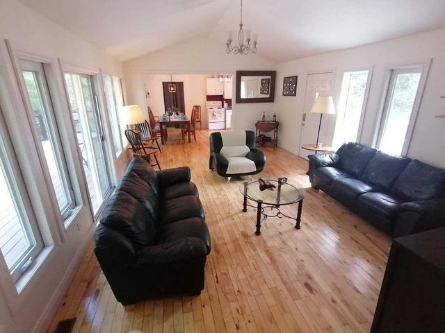 8403 Hwy 28, House detached with 3 bedrooms, 1 bathrooms and 8 parking in North Kawartha ON | Image 11
