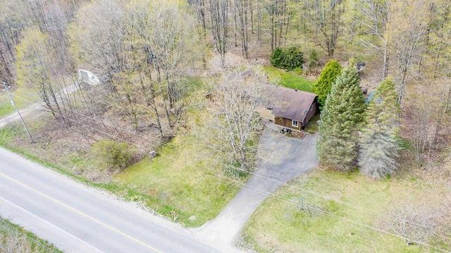 800 Cedar Point Rd, House detached with 3 bedrooms, 1 bathrooms and 8 parking in Tiny ON | Image 13