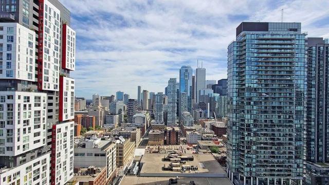 2509 - 125 Peter St, Condo with 2 bedrooms, 1 bathrooms and 1 parking in Toronto ON | Image 15