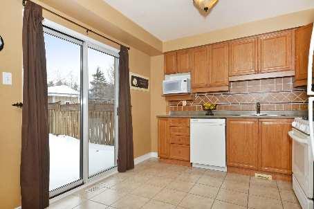 81 Russell St, House detached with 3 bedrooms, 3 bathrooms and 2 parking in Halton Hills ON | Image 3