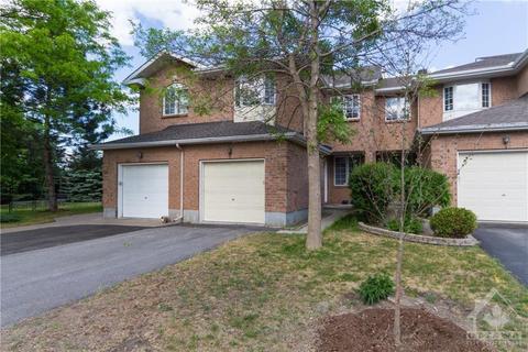 96 Cohen Avenue, Townhouse with 4 bedrooms, 3 bathrooms and 2 parking in Ottawa ON | Card Image