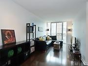 866 - 313 Richmond St E, Condo with 2 bedrooms, 2 bathrooms and 1 parking in Toronto ON | Image 6