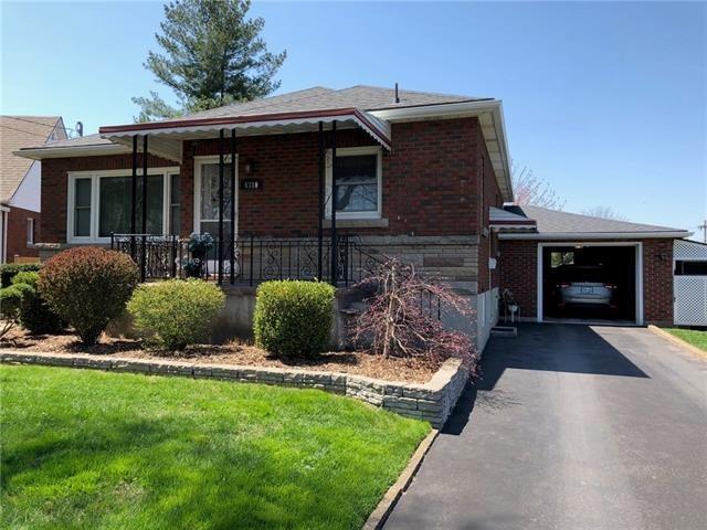 6310 Collins Dr, House detached with 3 bedrooms, 2 bathrooms and 2 parking in Niagara Falls ON | Image 1