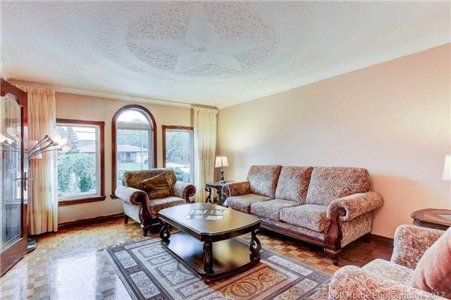 35 Lee Ave, House detached with 4 bedrooms, 5 bathrooms and 15 parking in Markham ON | Image 8