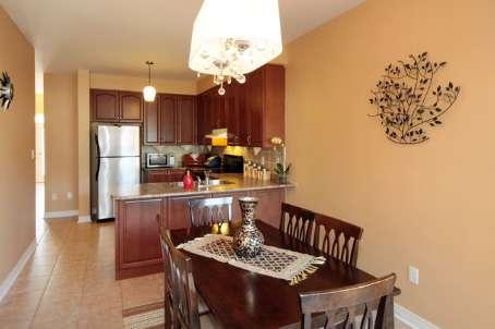 29 Catalpa Cres, House detached with 4 bedrooms, 4 bathrooms and 4 parking in Vaughan ON | Image 4