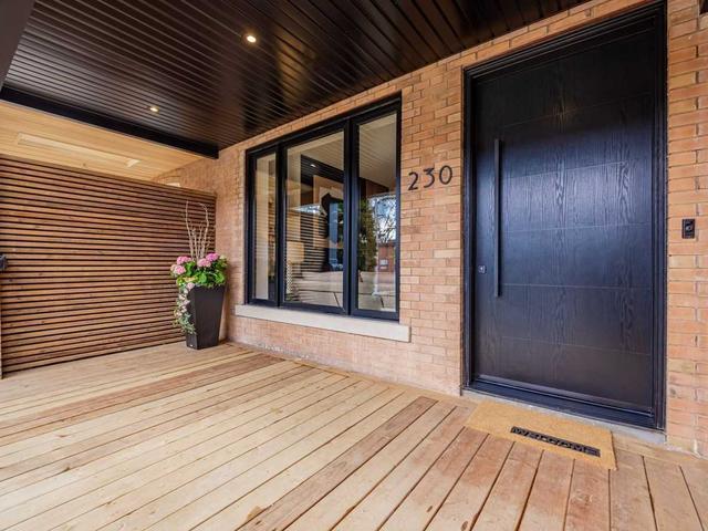 230 Garden Ave, House semidetached with 4 bedrooms, 5 bathrooms and 2 parking in Toronto ON | Image 12