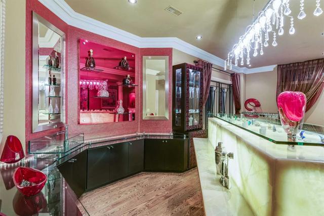127 Rodeo Dr, House detached with 4 bedrooms, 5 bathrooms and 6 parking in Vaughan ON | Image 29