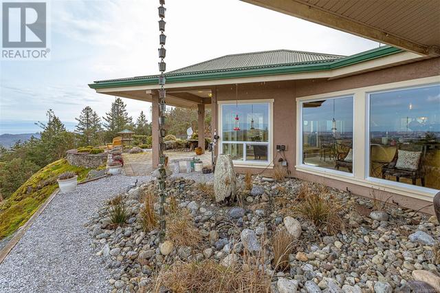 4303 Munn Rd, House detached with 5 bedrooms, 4 bathrooms and 8 parking in Highlands BC | Image 84