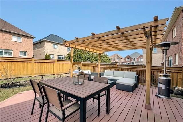 32 Thornhill Ravines Cres, House detached with 4 bedrooms, 5 bathrooms and 4 parking in Vaughan ON | Image 19