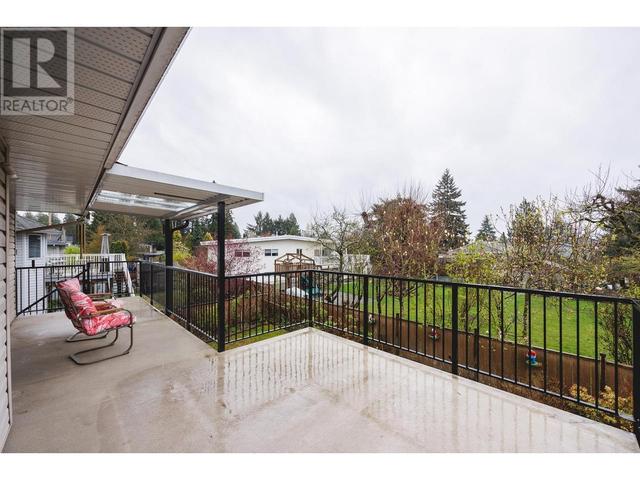 19488 116b Avenue, House detached with 4 bedrooms, 3 bathrooms and 8 parking in Pitt Meadows BC | Image 33