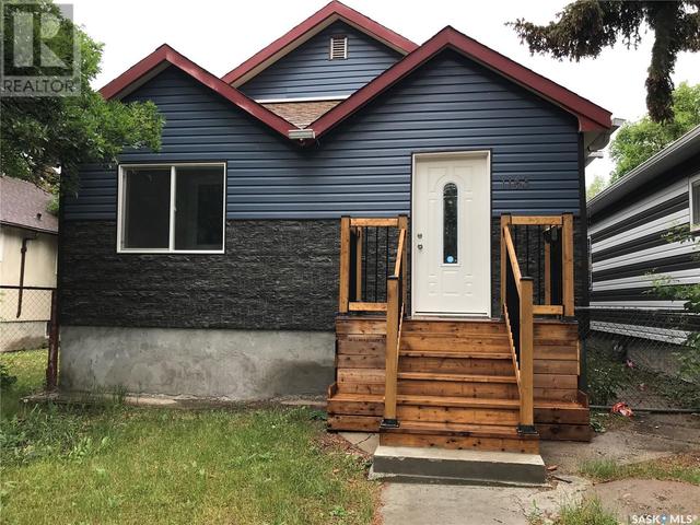 1143 Montague Street, House detached with 4 bedrooms, 2 bathrooms and null parking in Regina SK | Image 2