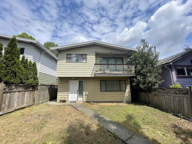 3271 Vanness Avenue, Vancouver, BC, V5R5A7 | Card Image