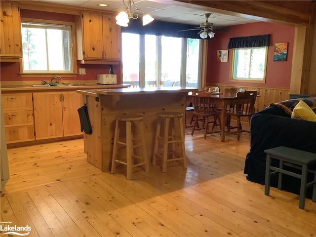 1296 Memesagamesing Lake, House detached with 3 bedrooms, 1 bathrooms and null parking in Parry Sound, Unorganized, Centre Part ON | Image 20