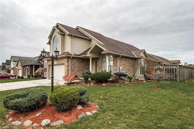6883 Shannon Dr, House detached with 3 bedrooms, 4 bathrooms and 4 parking in Niagara Falls ON | Image 12