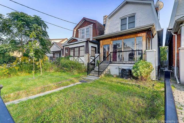 103 Northland Ave, House detached with 2 bedrooms, 2 bathrooms and null parking in Toronto ON | Image 10