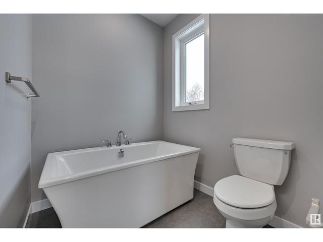 11444 70 St Nw Nw, House detached with 4 bedrooms, 3 bathrooms and 2 parking in Edmonton AB | Image 42