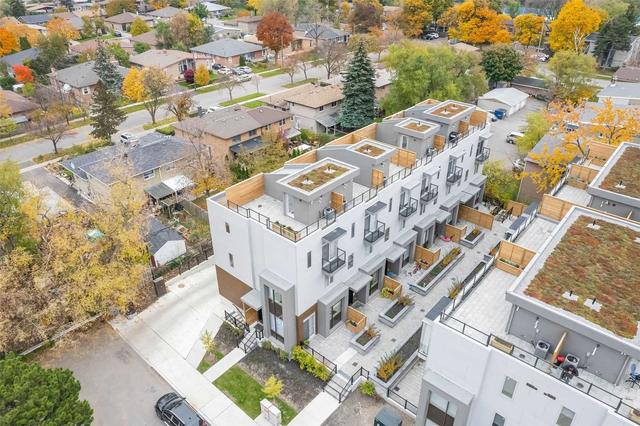 1 - 35 Dervock Cres, Townhouse with 4 bedrooms, 4 bathrooms and 2 parking in Toronto ON | Image 25