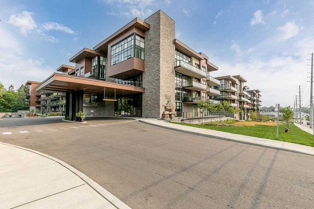 444 - 1575 Lakeshore Rd W, Condo with 2 bedrooms, 2 bathrooms and 2 parking in Mississauga ON | Image 1
