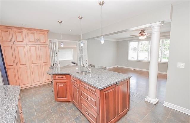 1 Viking Dr, House detached with 2 bedrooms, 2 bathrooms and 5 parking in St. Catharines ON | Image 7