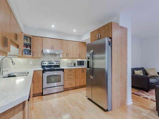 99b Sixteenth St, House semidetached with 3 bedrooms, 4 bathrooms and 2 parking in Toronto ON | Image 8