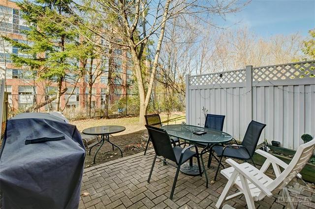64 Alison Korn Private, Townhouse with 4 bedrooms, 2 bathrooms and 1 parking in Ottawa ON | Image 22