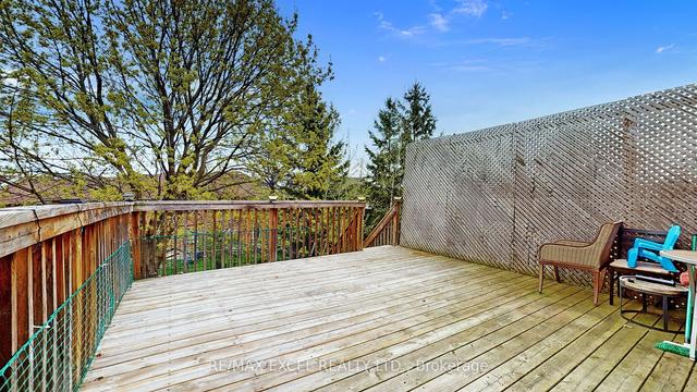 117 Primeau Dr, House semidetached with 3 bedrooms, 4 bathrooms and 5 parking in Aurora ON | Image 35