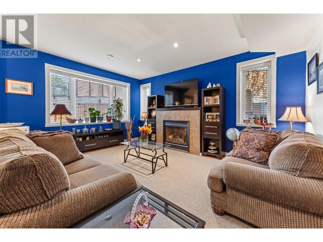 1576 Holden Road, House detached with 4 bedrooms, 3 bathrooms and 5 parking in Penticton BC | Image 29