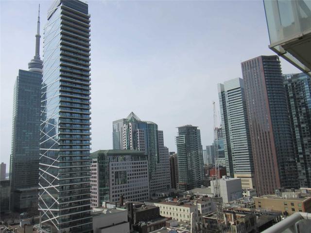 1802 - 126 Simcoe St, Condo with 1 bedrooms, 1 bathrooms and 0 parking in Toronto ON | Image 16
