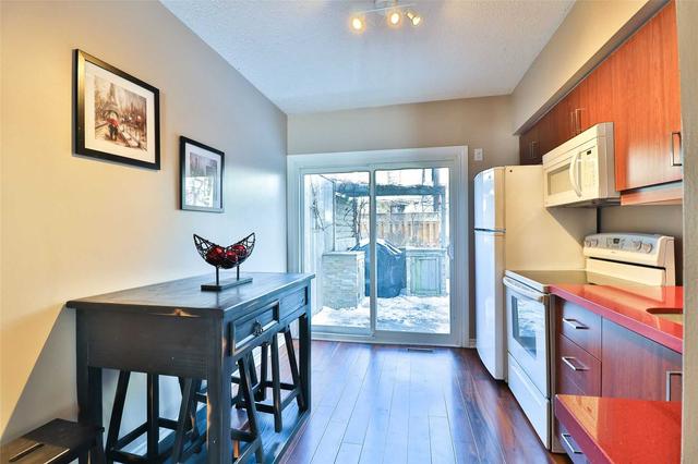 809 Pape Ave, House semidetached with 3 bedrooms, 2 bathrooms and 0 parking in Toronto ON | Image 25
