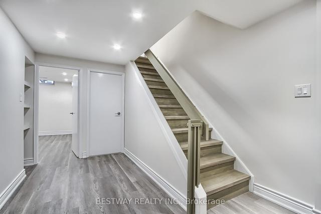 32 Rock Fern Way, Townhouse with 2 bedrooms, 3 bathrooms and 1 parking in Toronto ON | Image 14