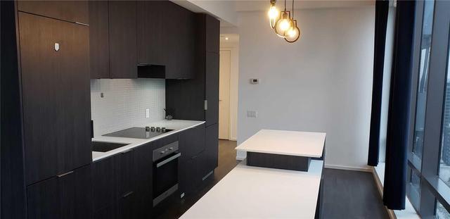 2602 - 5 St Joseph St, Condo with 1 bedrooms, 2 bathrooms and 1 parking in Toronto ON | Image 6