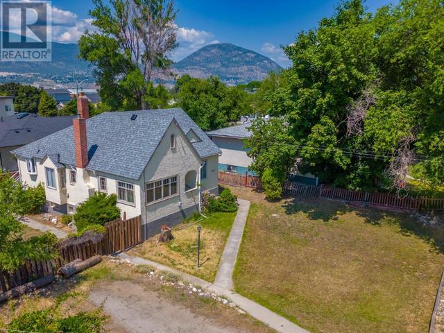 1027 Government Street, House detached with 3 bedrooms, 1 bathrooms and 2 parking in Penticton BC | Image 2