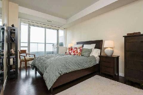 lph23 - 1 Shaw St, Condo with 2 bedrooms, 2 bathrooms and 1 parking in Toronto ON | Image 6