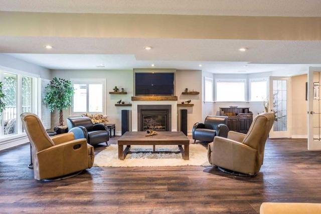 24 Navigators Tr, House detached with 1 bedrooms, 3 bathrooms and 6 parking in Kawartha Lakes ON | Image 16