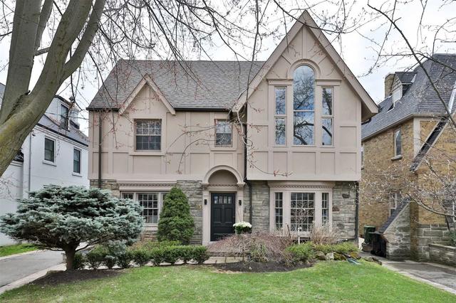 43 Elderwood Dr, House detached with 5 bedrooms, 5 bathrooms and 3 parking in Toronto ON | Image 1