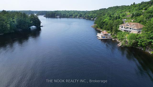 2189 Muskoka Rd 118 W Rd W, House detached with 3 bedrooms, 8 bathrooms and 10 parking in Muskoka Lakes ON | Image 36