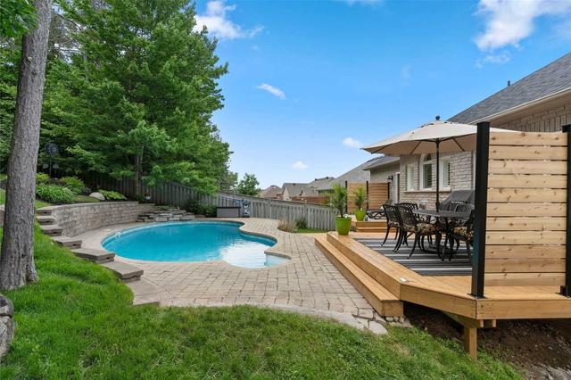 32 Grouse Glen, House detached with 3 bedrooms, 3 bathrooms and 6 parking in Barrie ON | Image 21
