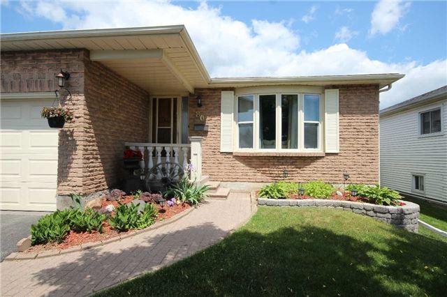 80 Overbank Dr, House detached with 3 bedrooms, 2 bathrooms and 2 parking in Oshawa ON | Image 1