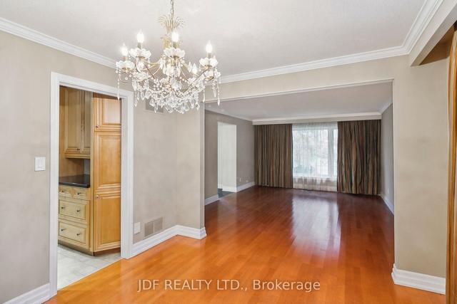 1099 Caldwell Ave, House detached with 4 bedrooms, 4 bathrooms and 4 parking in Mississauga ON | Image 3