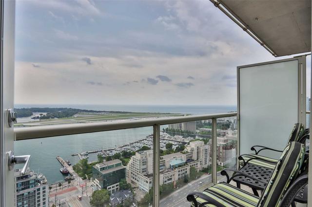 3910 - 35 Mariner Terr, Condo with 1 bedrooms, 1 bathrooms and 1 parking in Toronto ON | Image 21