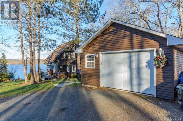 2162 Waterside Drive, House detached with 3 bedrooms, 1 bathrooms and null parking in Cambridge Narrows NB | Image 36