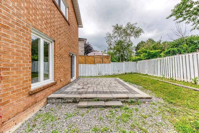 6 Mcnairn Crt, House detached with 3 bedrooms, 4 bathrooms and 5.5 parking in Richmond Hill ON | Image 30