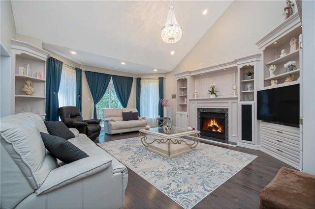 1 Split Maple Lane, House detached with 4 bedrooms, 4 bathrooms and 8 parking in Halton Hills ON | Image 4