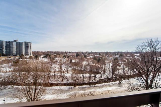 709 - 11 Wincott Dr, Condo with 3 bedrooms, 1 bathrooms and 2 parking in Toronto ON | Image 15