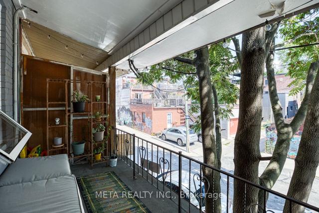 32 Macklem Ave, House attached with 3 bedrooms, 3 bathrooms and 1 parking in Toronto ON | Image 5