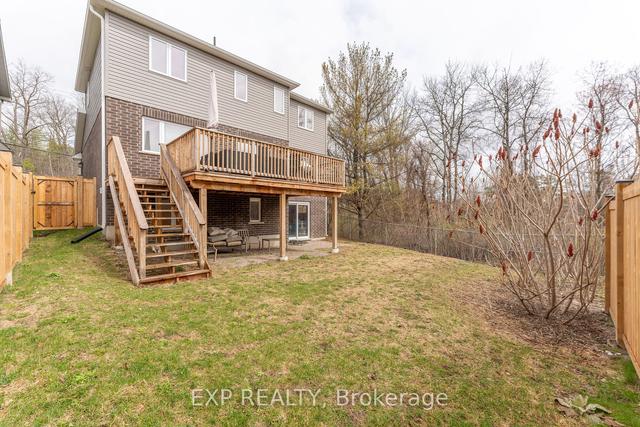 317 Edgehill Dr, House detached with 4 bedrooms, 3 bathrooms and 3.5 parking in Barrie ON | Image 32